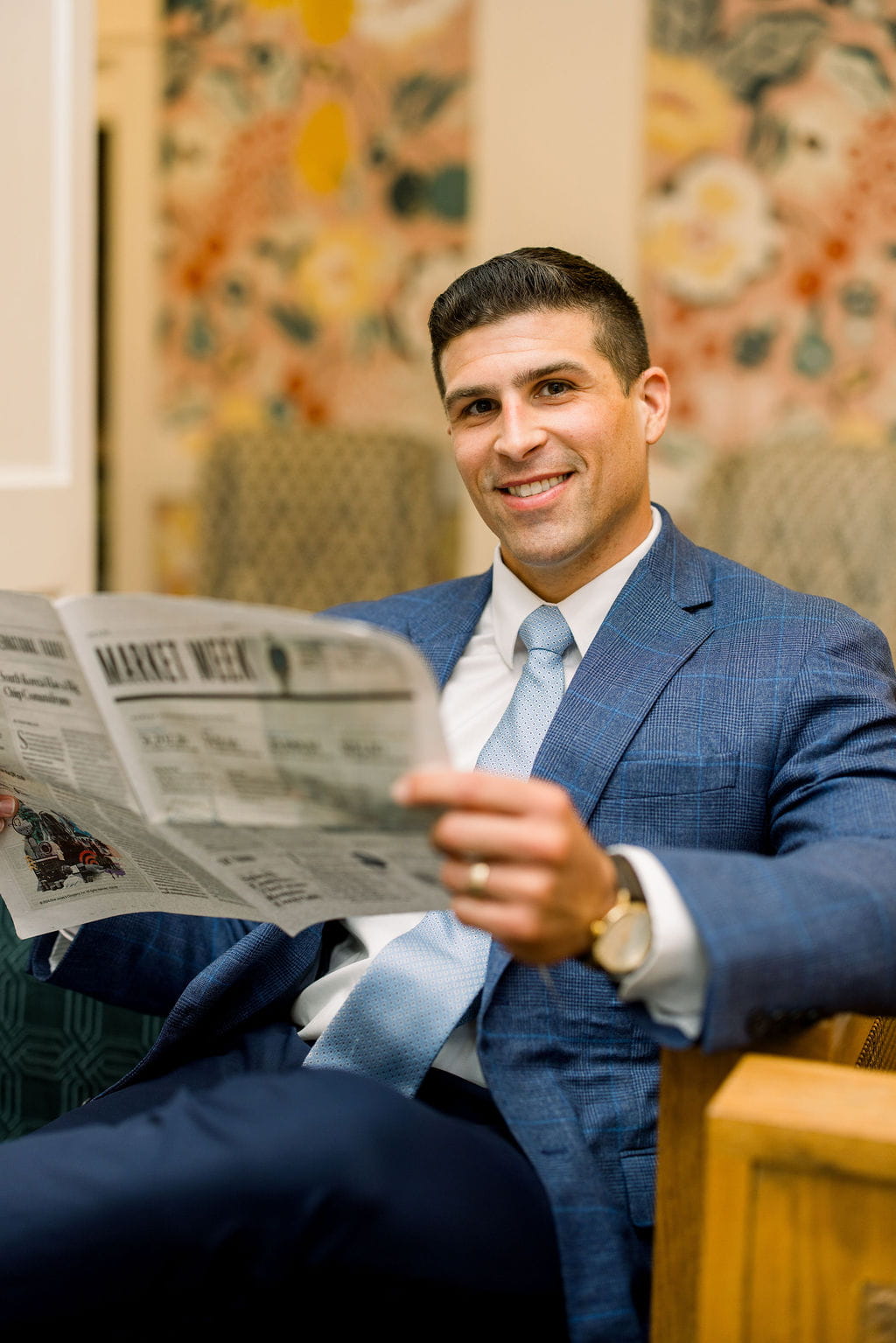 Kevin Belskie reading the financial press